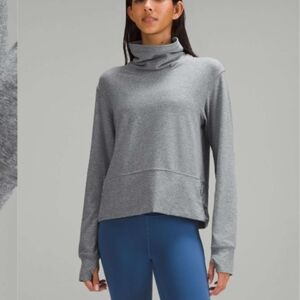 Lululemon Ready To Rulu pullover